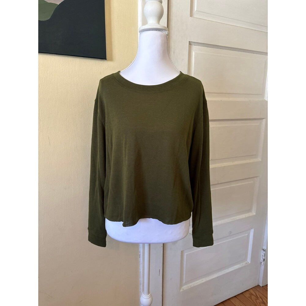 Womens cropped pullover sweater olive green trending long sleeve crew neck nwot
